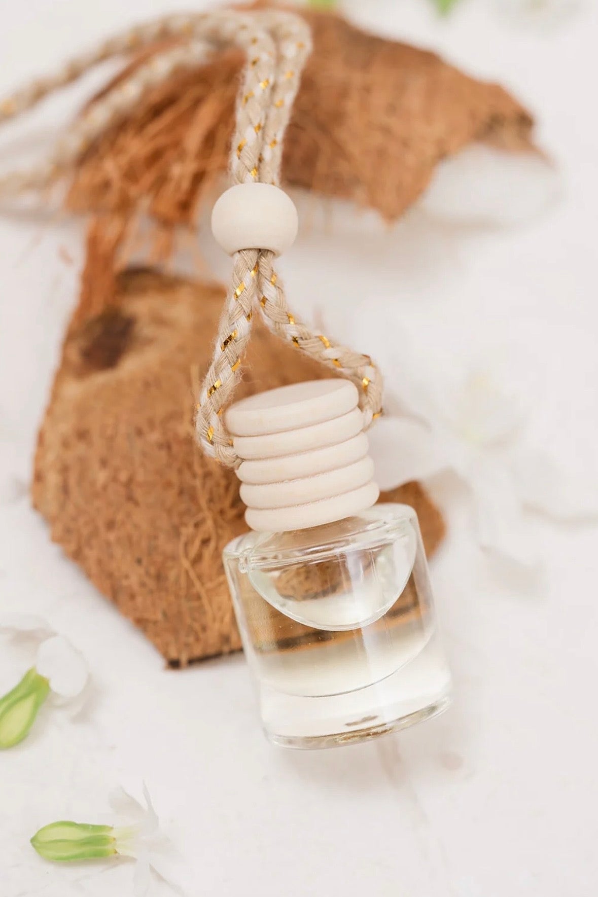 White Lotus scented car diffuser