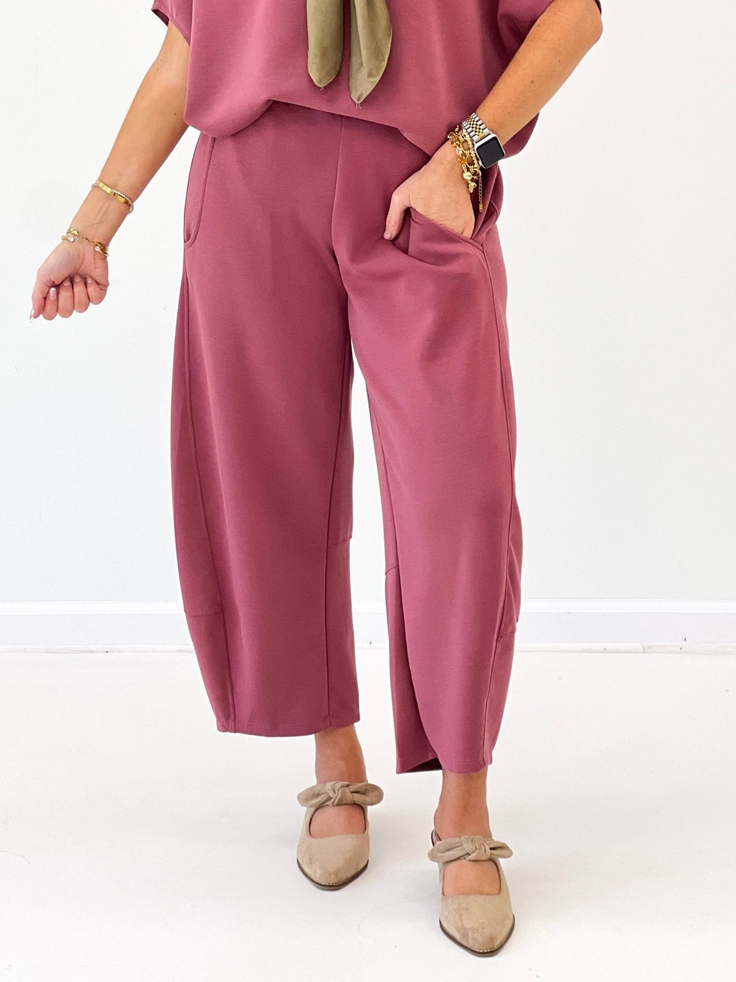 Charlotte Avery Scuba Barrel Pants - Lavish Boutique02-BOTTOMS