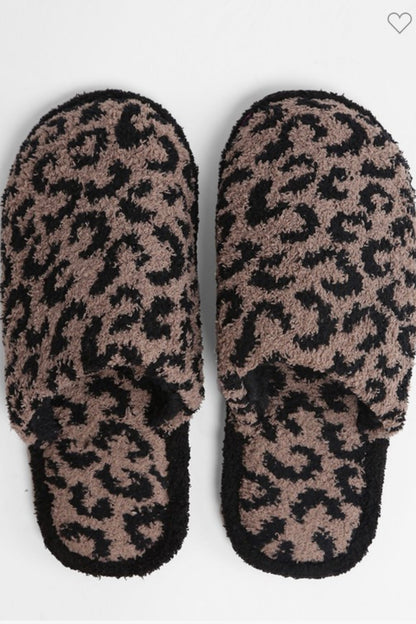 Coffee leopard slippers with a soft faux fur trim