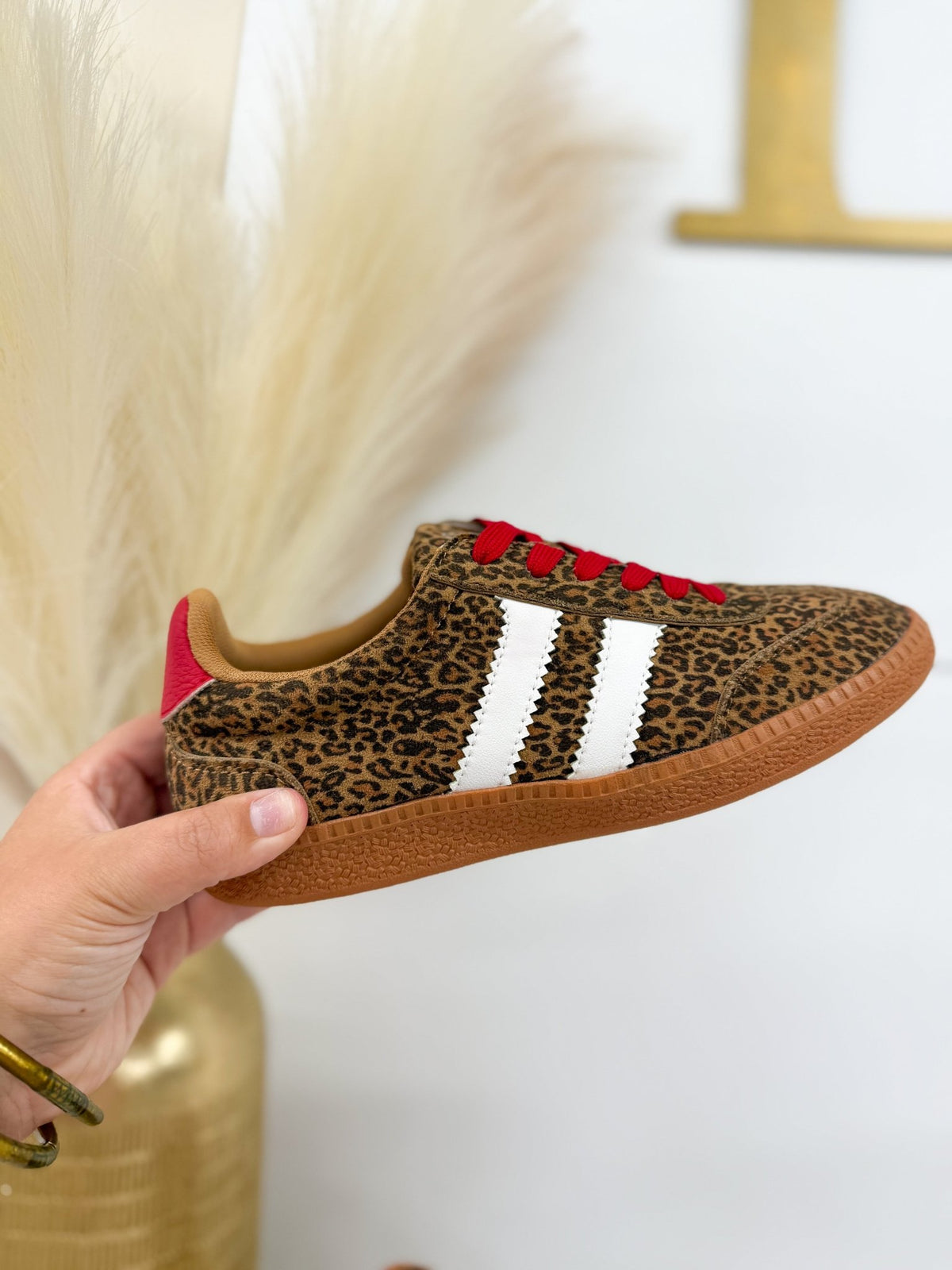 Casual lace up sneakers with a cushioned sole