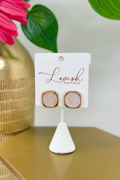 Cream pearl and gold geometric earrings