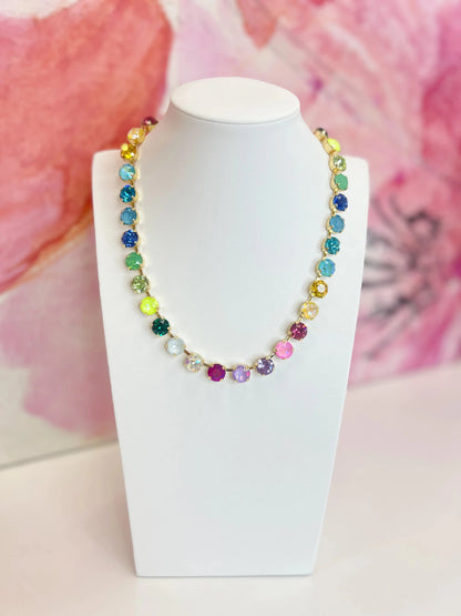 Crystal bead necklace with scattered colors