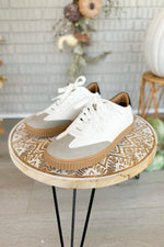 Dinia White Low Top Sneaker