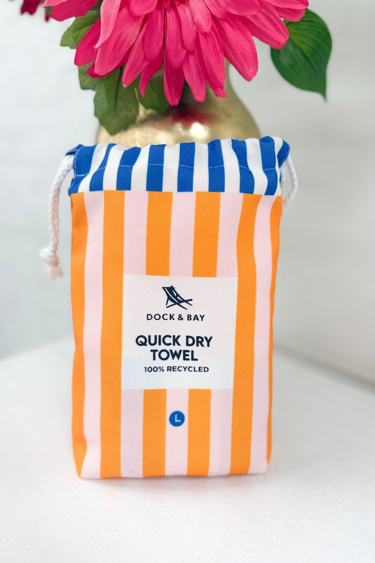 Mellow Yellow quick-dry beach towel, large