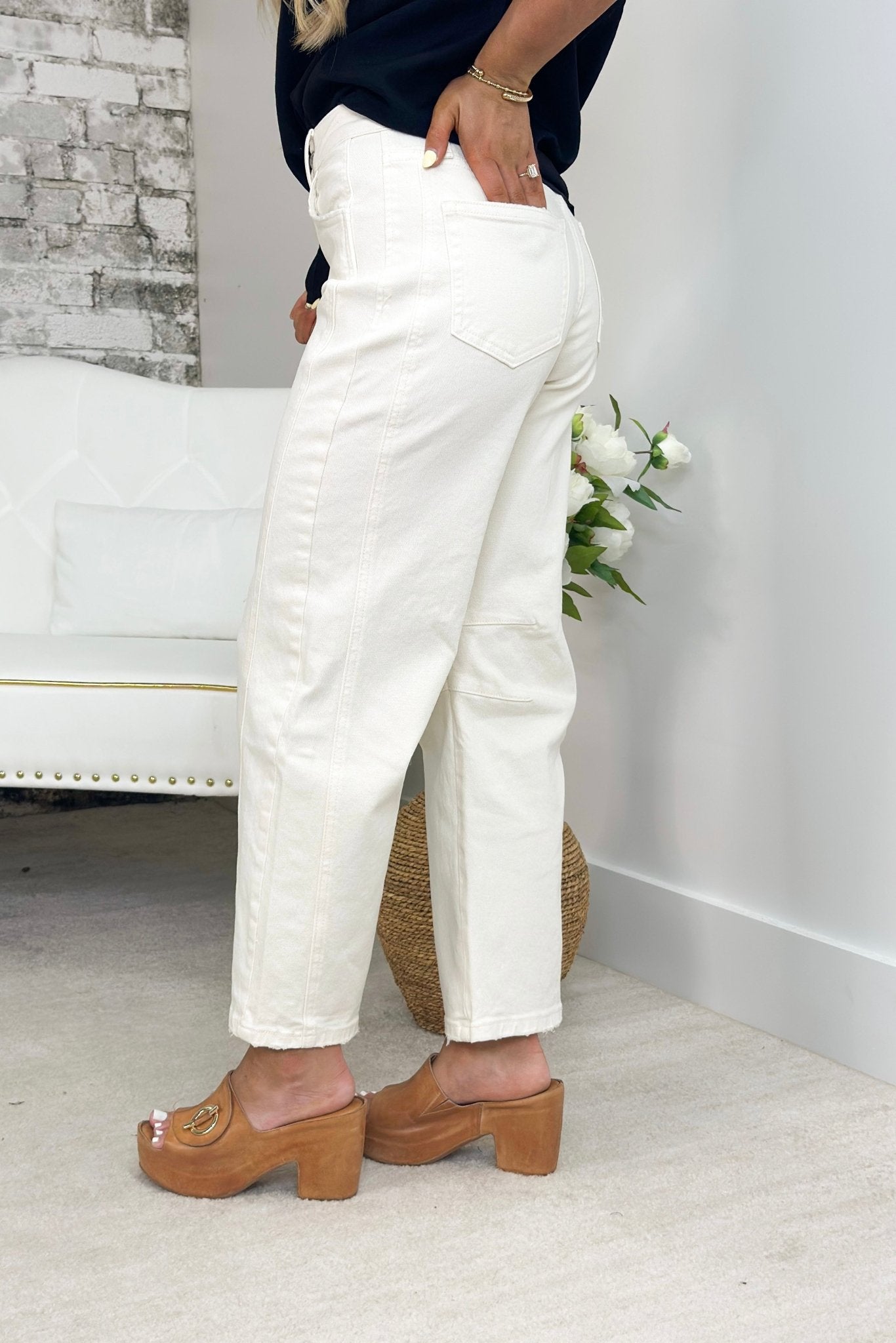 Off white barrel jeans with a high waist and curved leg
