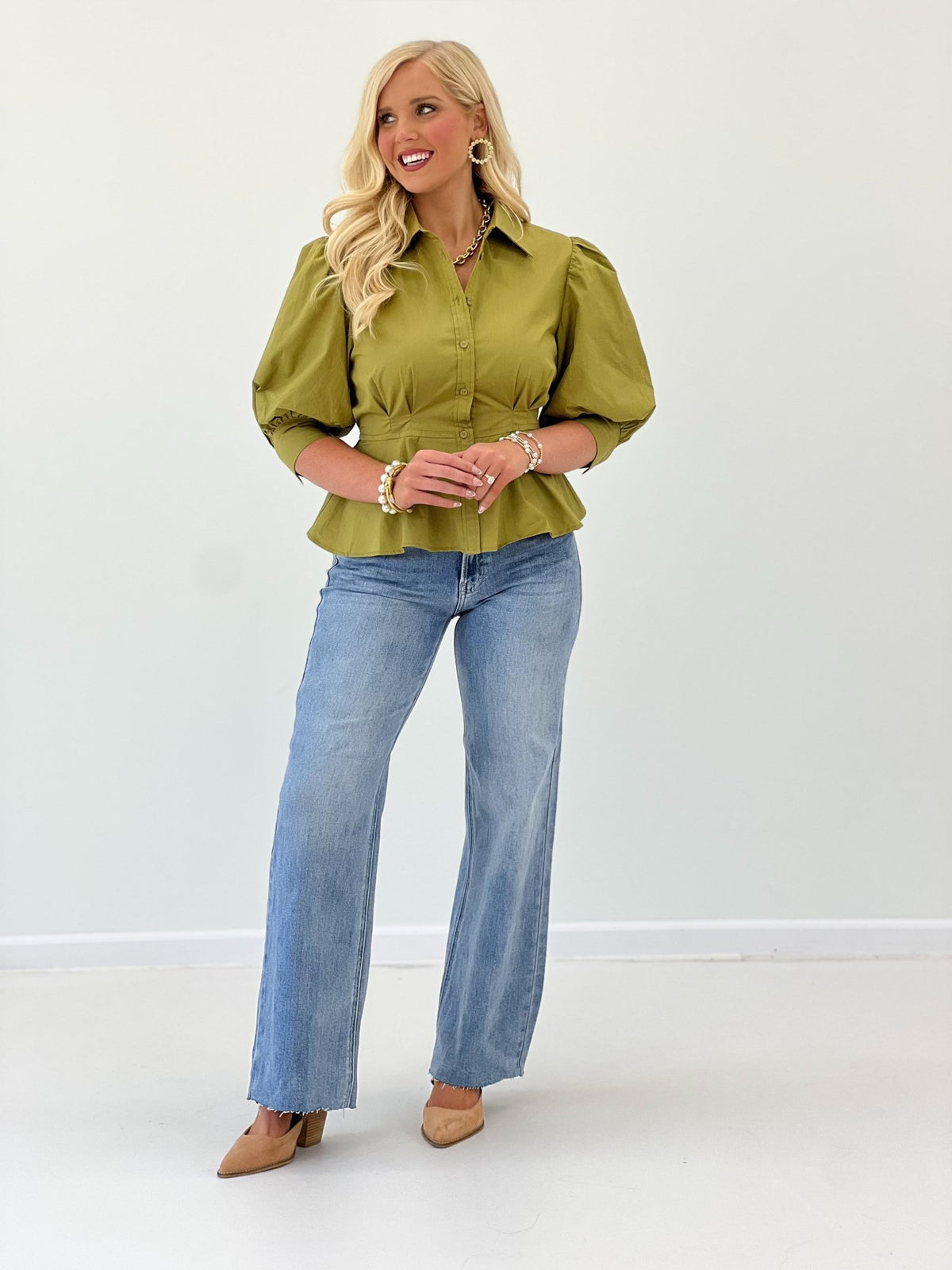 Willow toned blouse with buttons and a flared waist