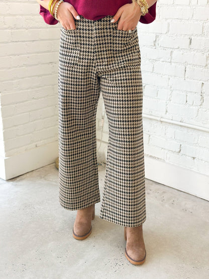 Eesome Houndstooth Wide Leg Pant - Lavish Boutique02-BOTTOMS