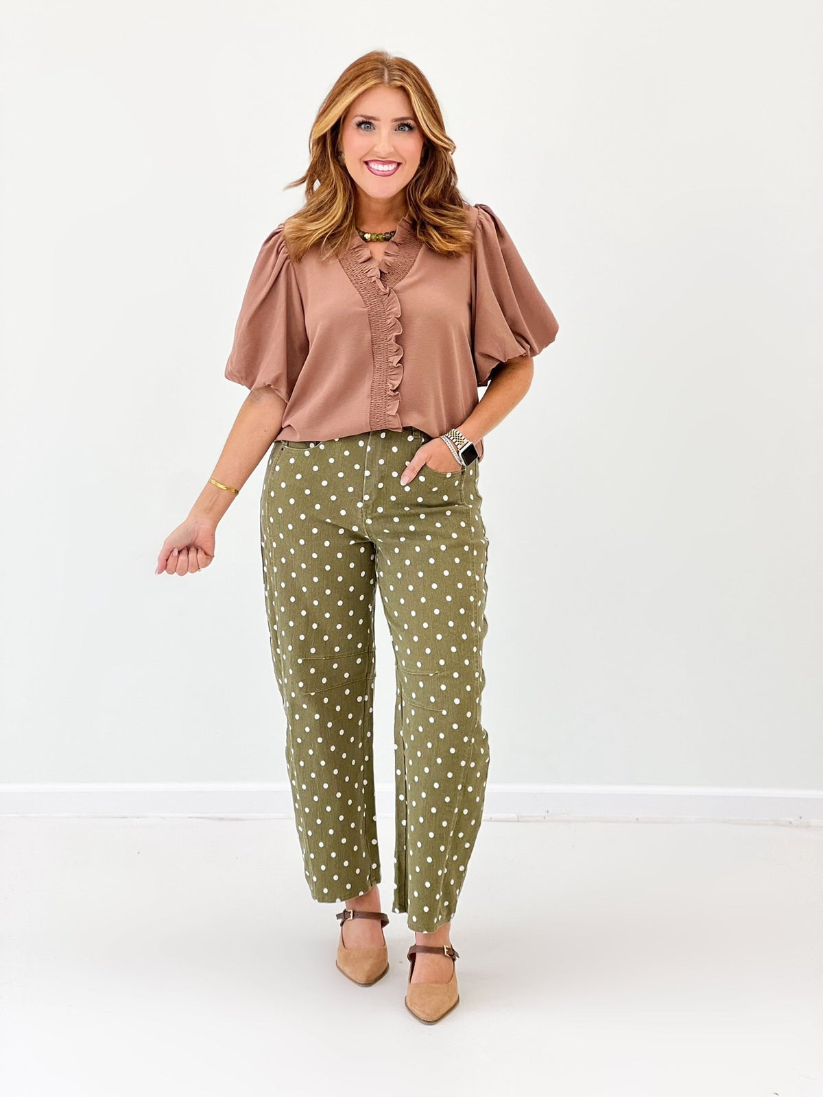 Polka dot barrel pants with a curved silhouette