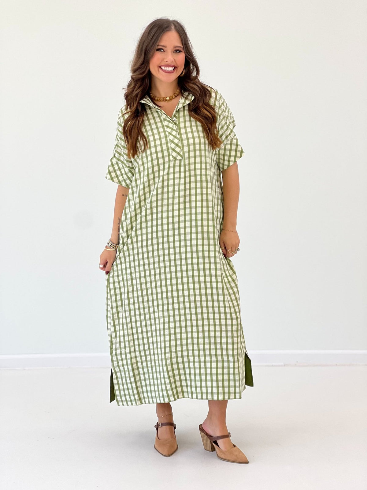 Gingham midi dress with a gathered waist