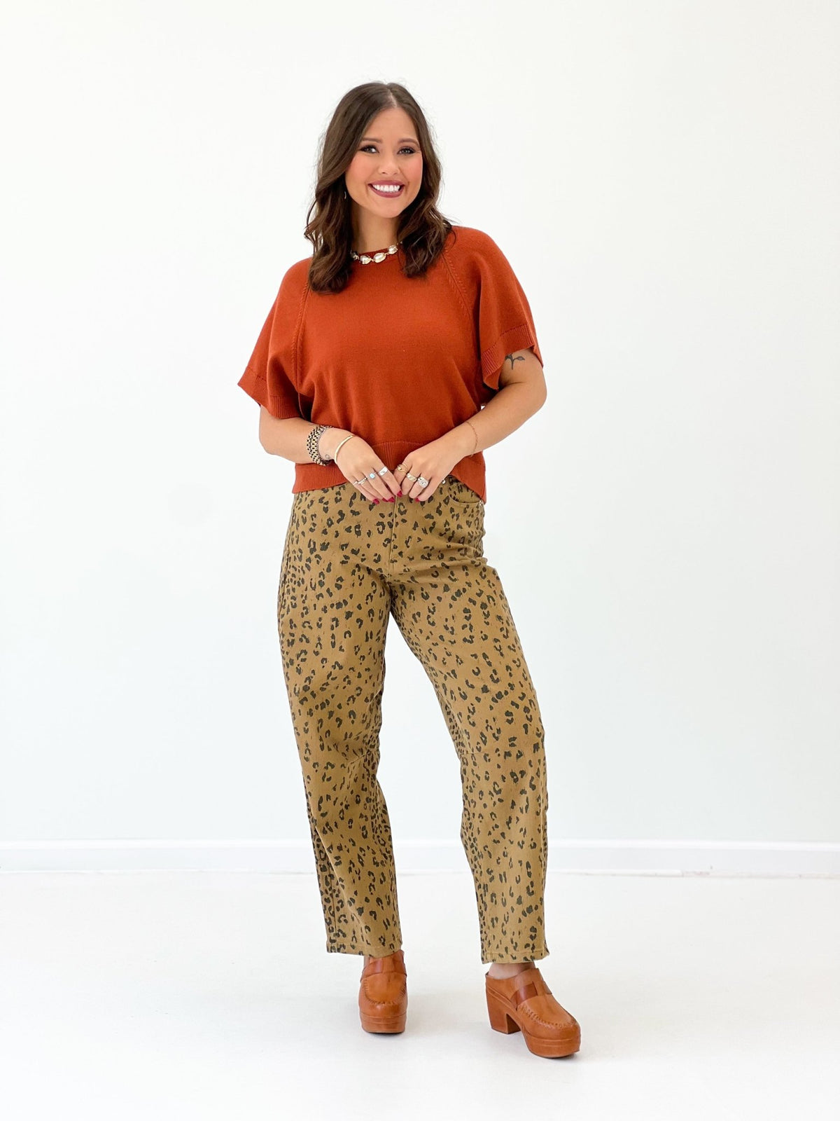 Entro Knit Short Sleeve Sweater Top - Lavish Boutique01-TOPS
