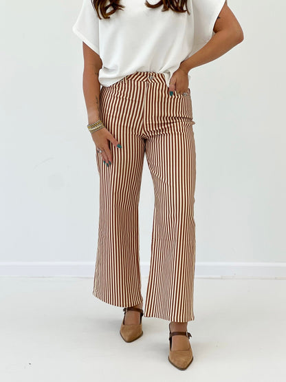 Striped pants with a soft lightweight drape