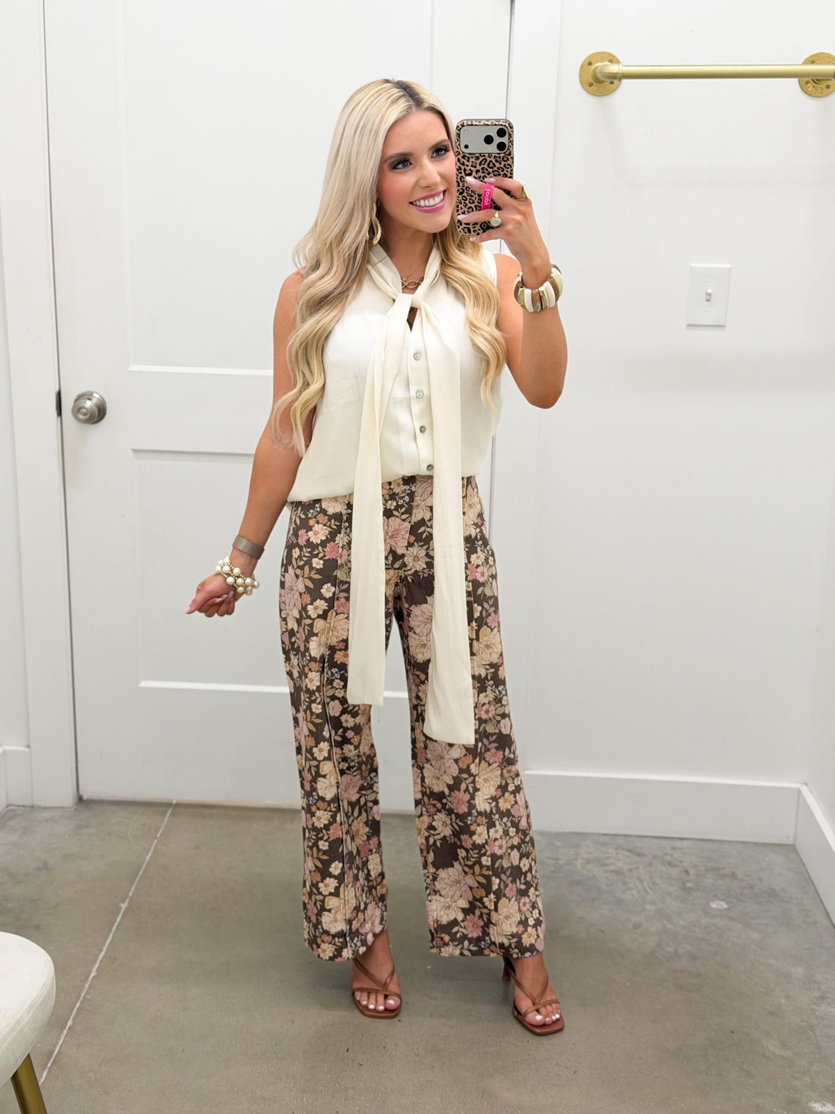 Tie detail tank with a round neckline