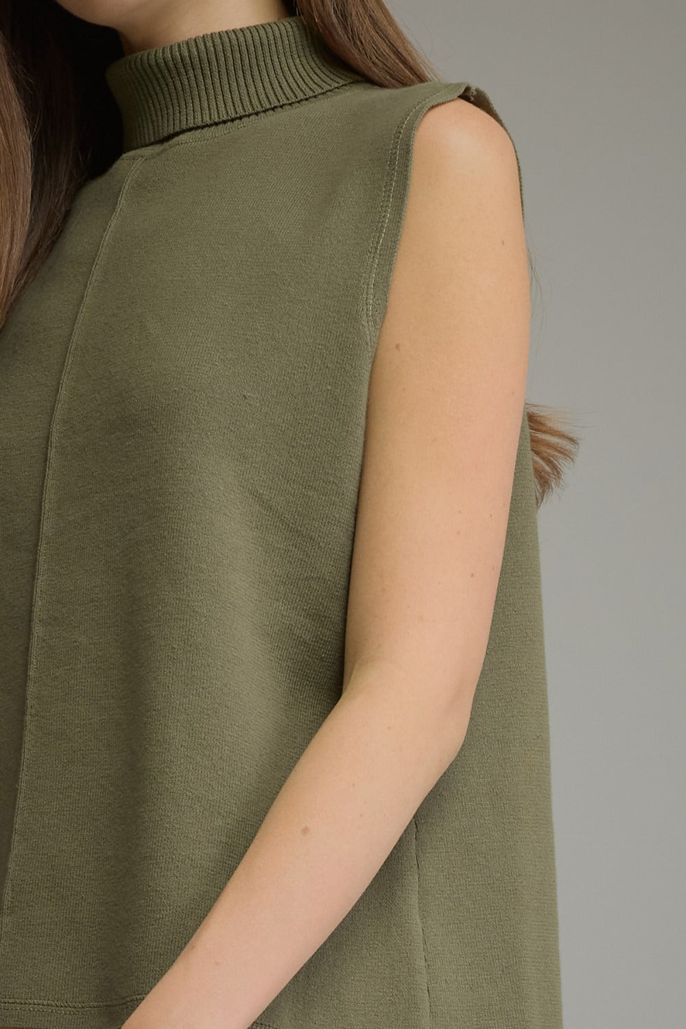 Entro Sleeveless Turtleneck Knit Top in Olive