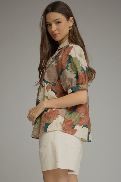 Entro Floral SS Detailed V Neck Top in Teal