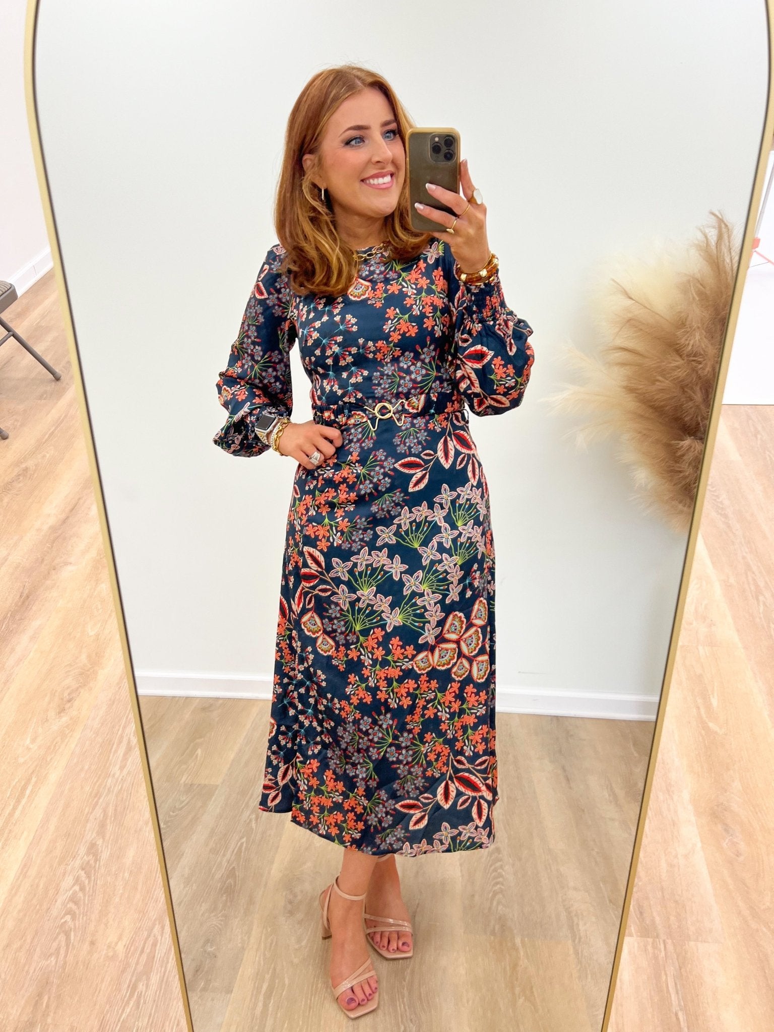 Balloon sleeve detail on a printed maxi dress
