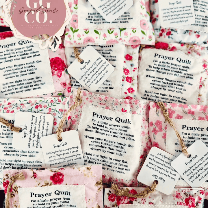 Pocket prayer quilt in a pink floral fabric