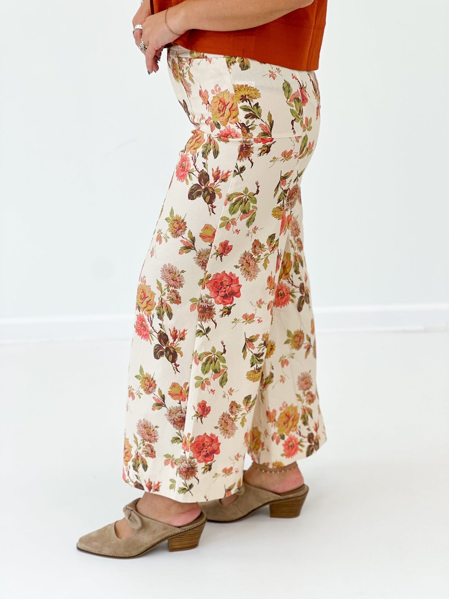 Floral Print Wide Leg Pants - Lavish Boutique02-BOTTOMS