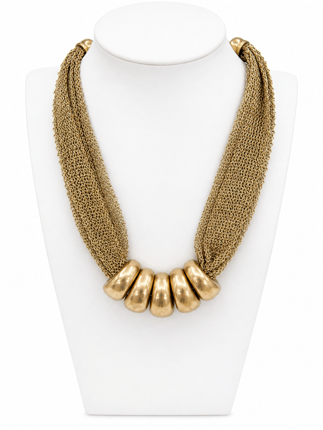 Wide mesh chain necklace with an open gold ring