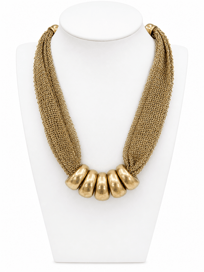 Wide mesh chain necklace with an open gold ring