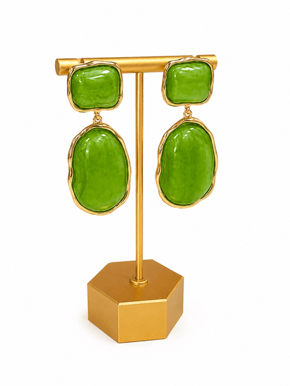 Oval earrings with a colored geometric inlay