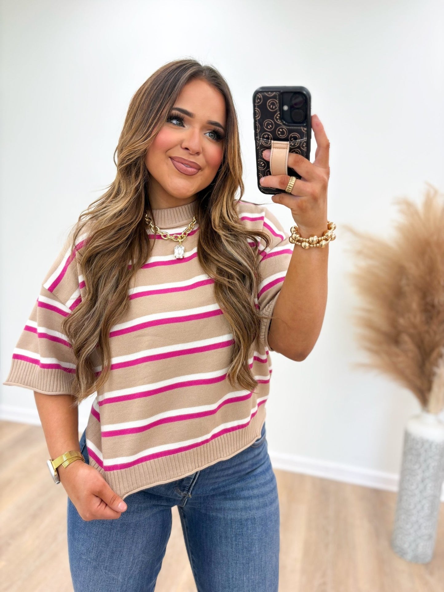 Crew neck stripe knit with ribbed cuffs