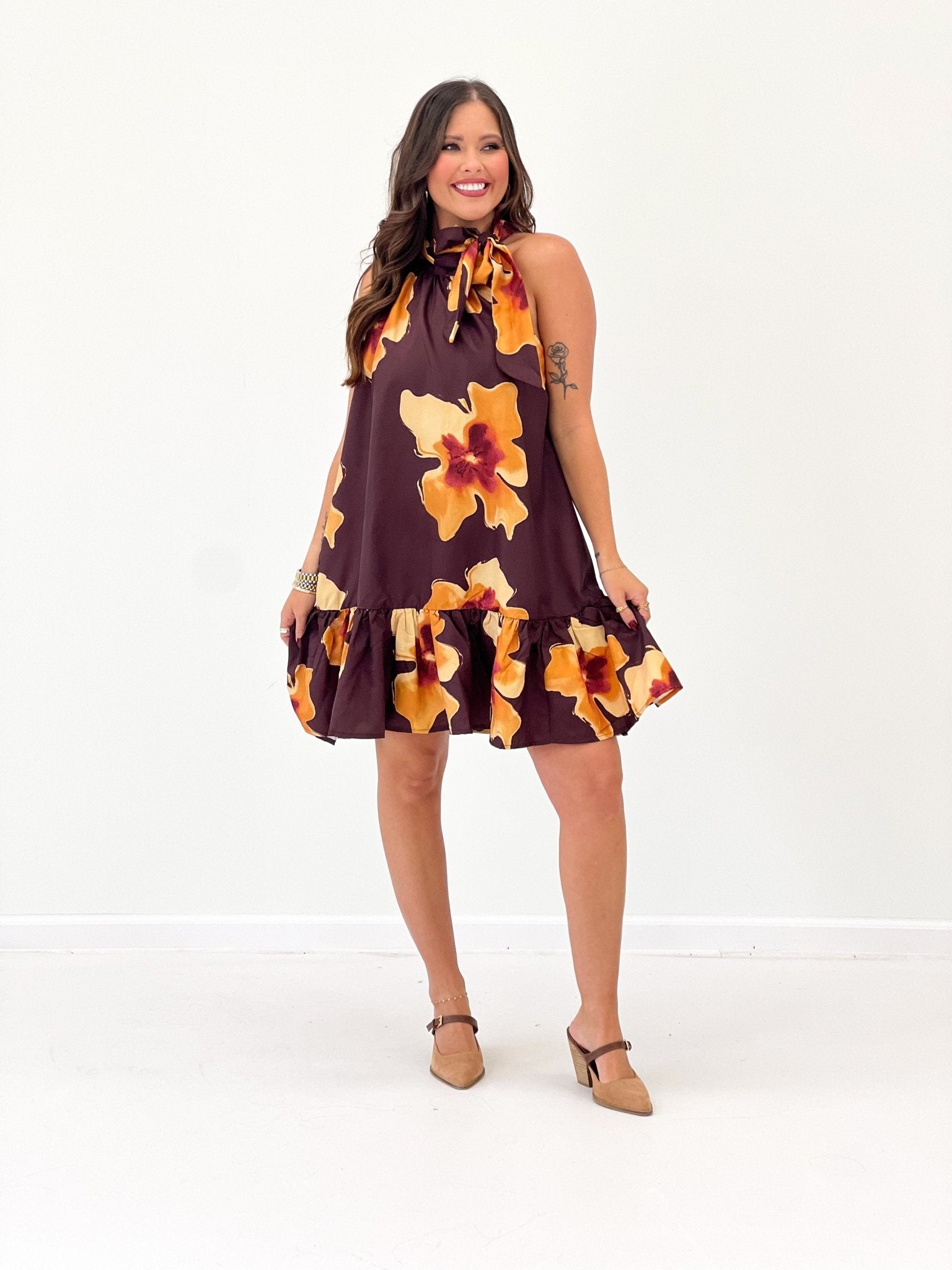 Brick mini dress in an allover floral print