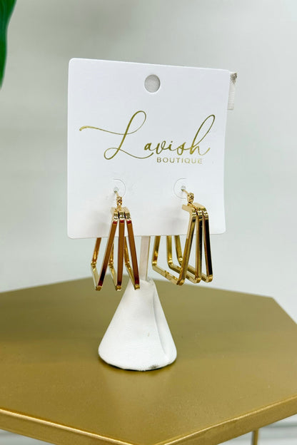 Three-layer squared hoops in polished gold