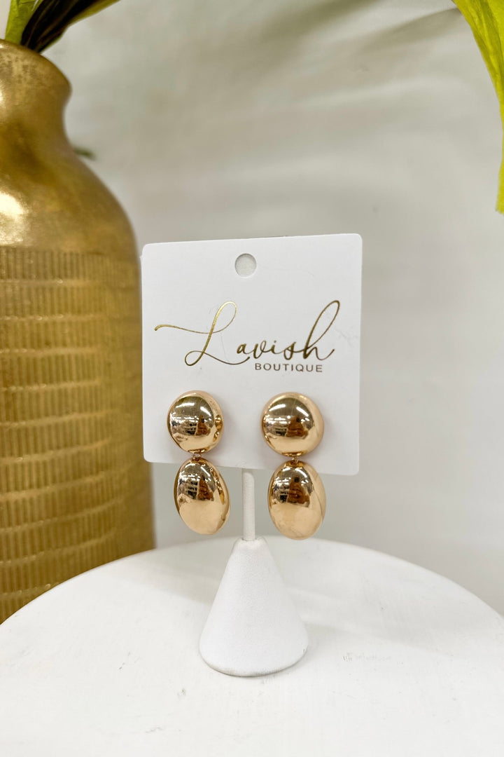 Gold round metal drop earrings