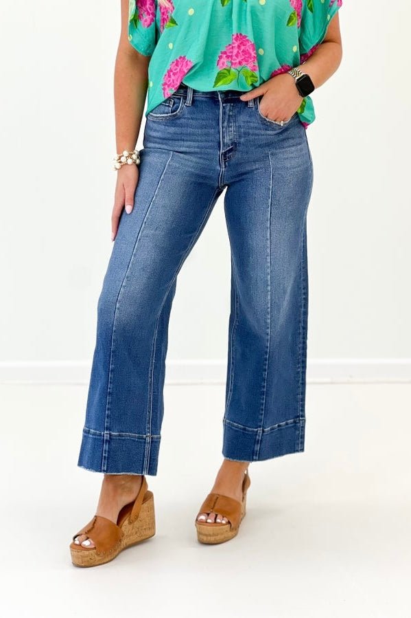High rise wide leg trousers cropped at the ankle