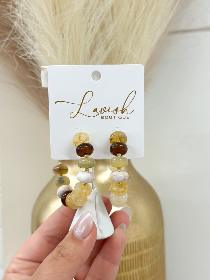 Beige marble bead hoop earrings