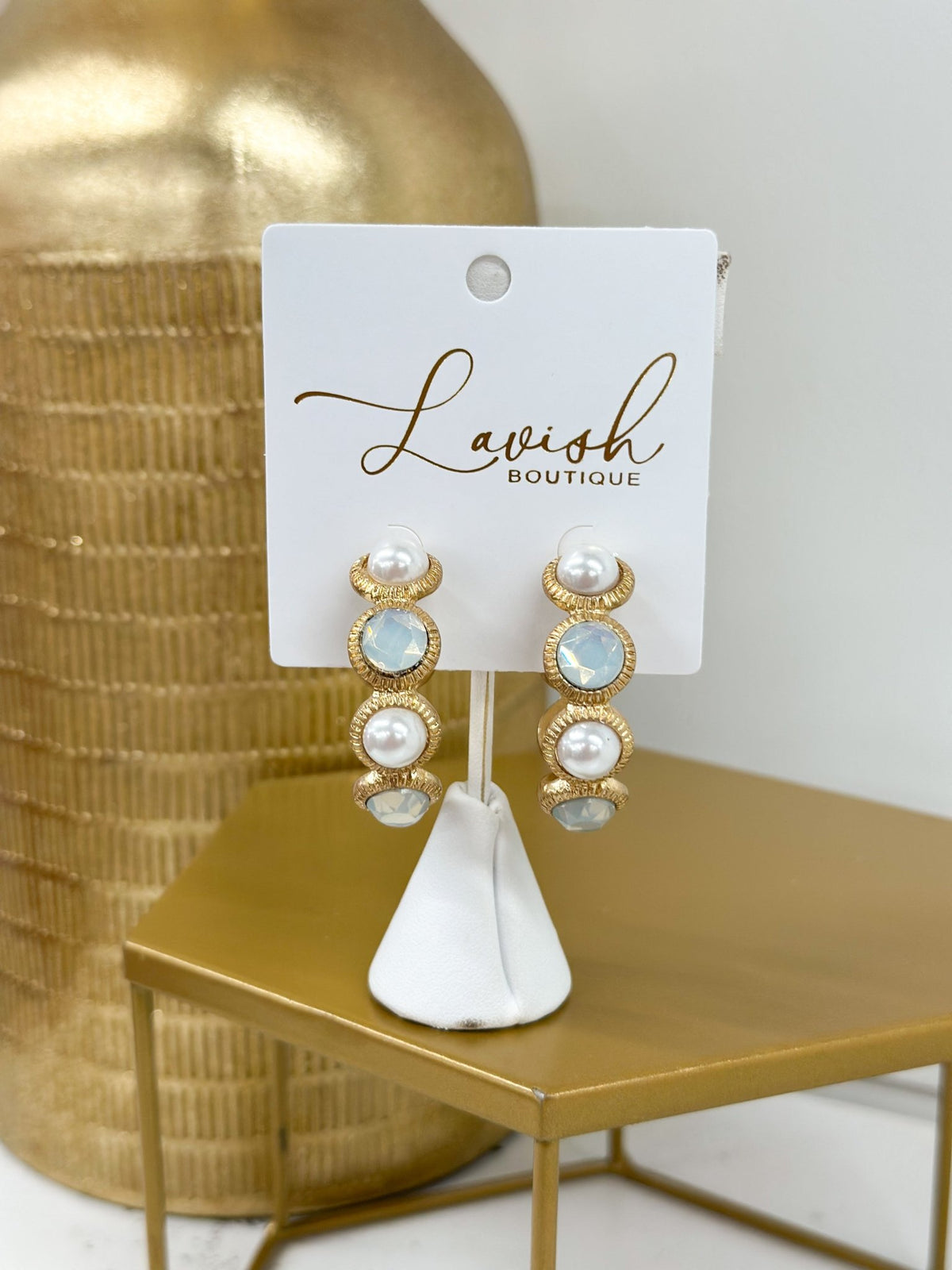 Pearl and opalescent glass beaded hoops