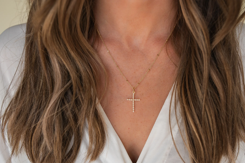 Elite Cross Pearl Necklace