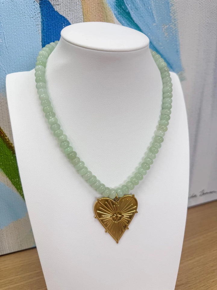 Hart Designs Glass Seed Bead Heart Necklace - Lavish BoutiqueAccessories