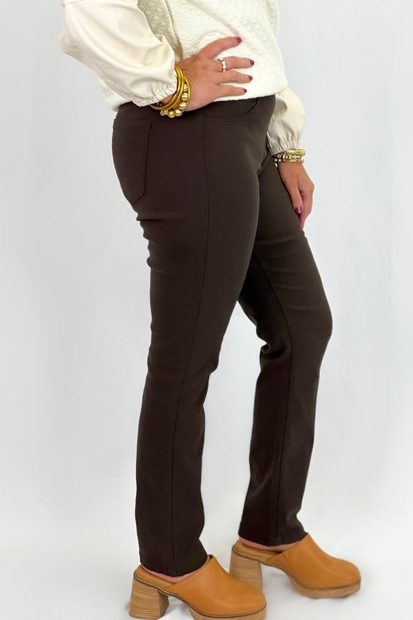 Coffee Pull on Straight Leg Pant