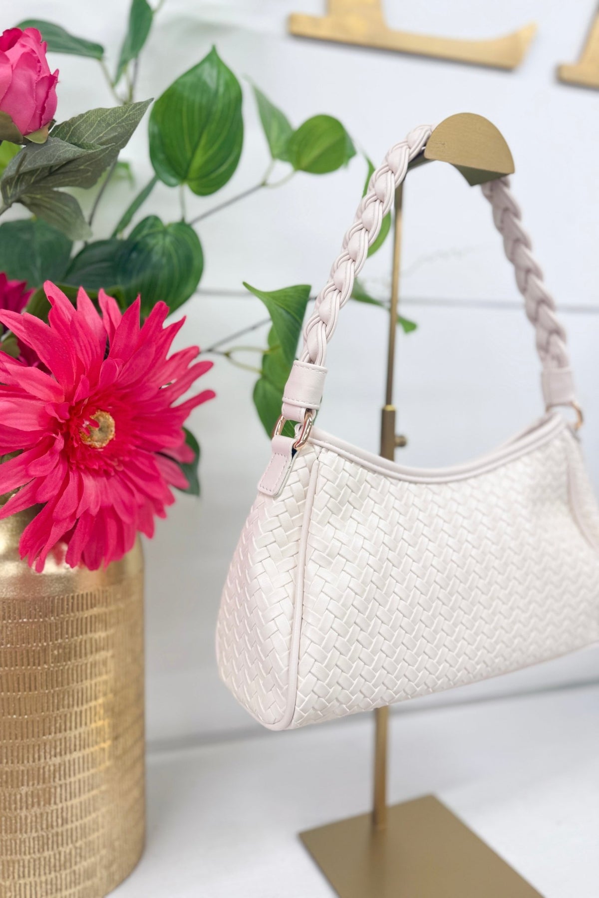 Braided handle woven bag in ivory