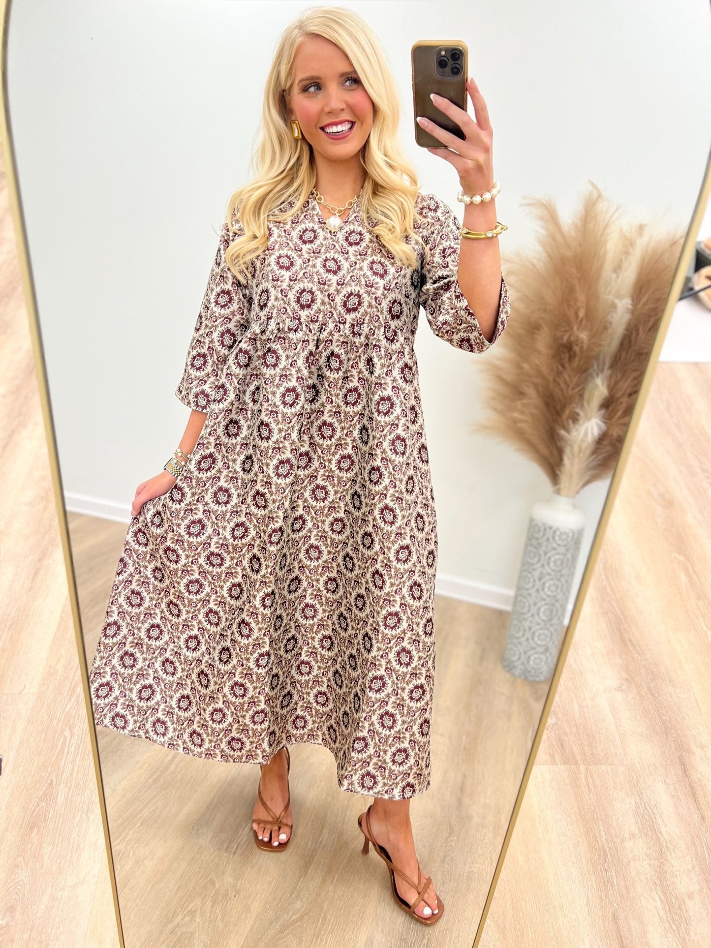 Jodifl Floral V-Neck Collar Quarter Sleeve Maxi Dress - Lavish Boutique04-DRESSES