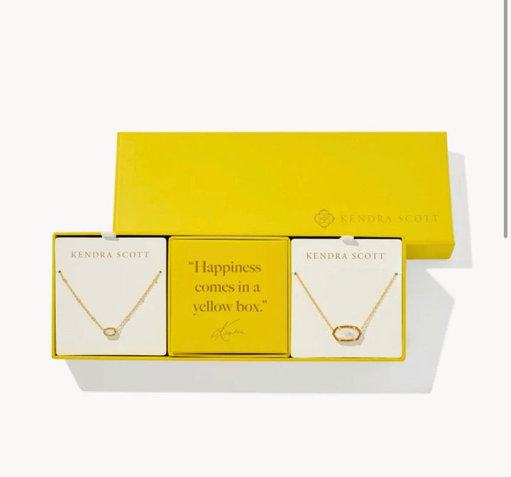 Gold gift set with two ivory mother of pearl pieces