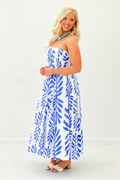 Leaf printed midi dress with a relaxed silhouette