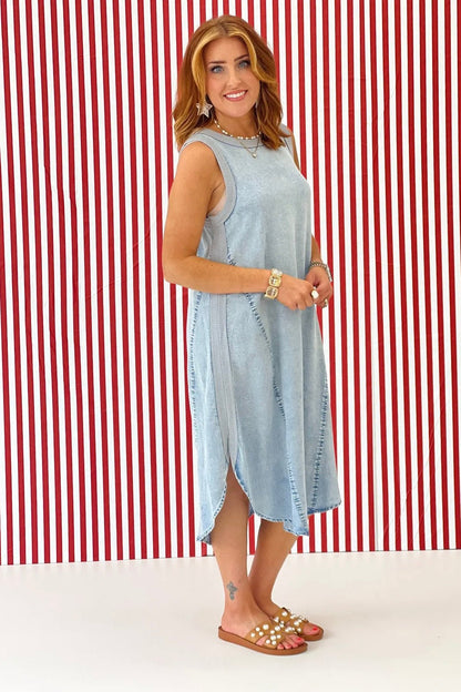 Tencel midi dress in light denim with a fluid drape