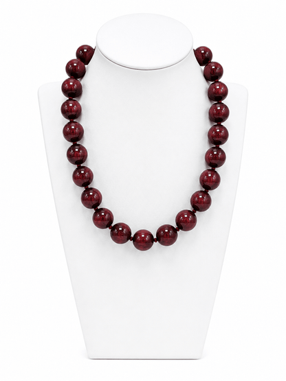 Marbled beaded necklace with gold-tone accents