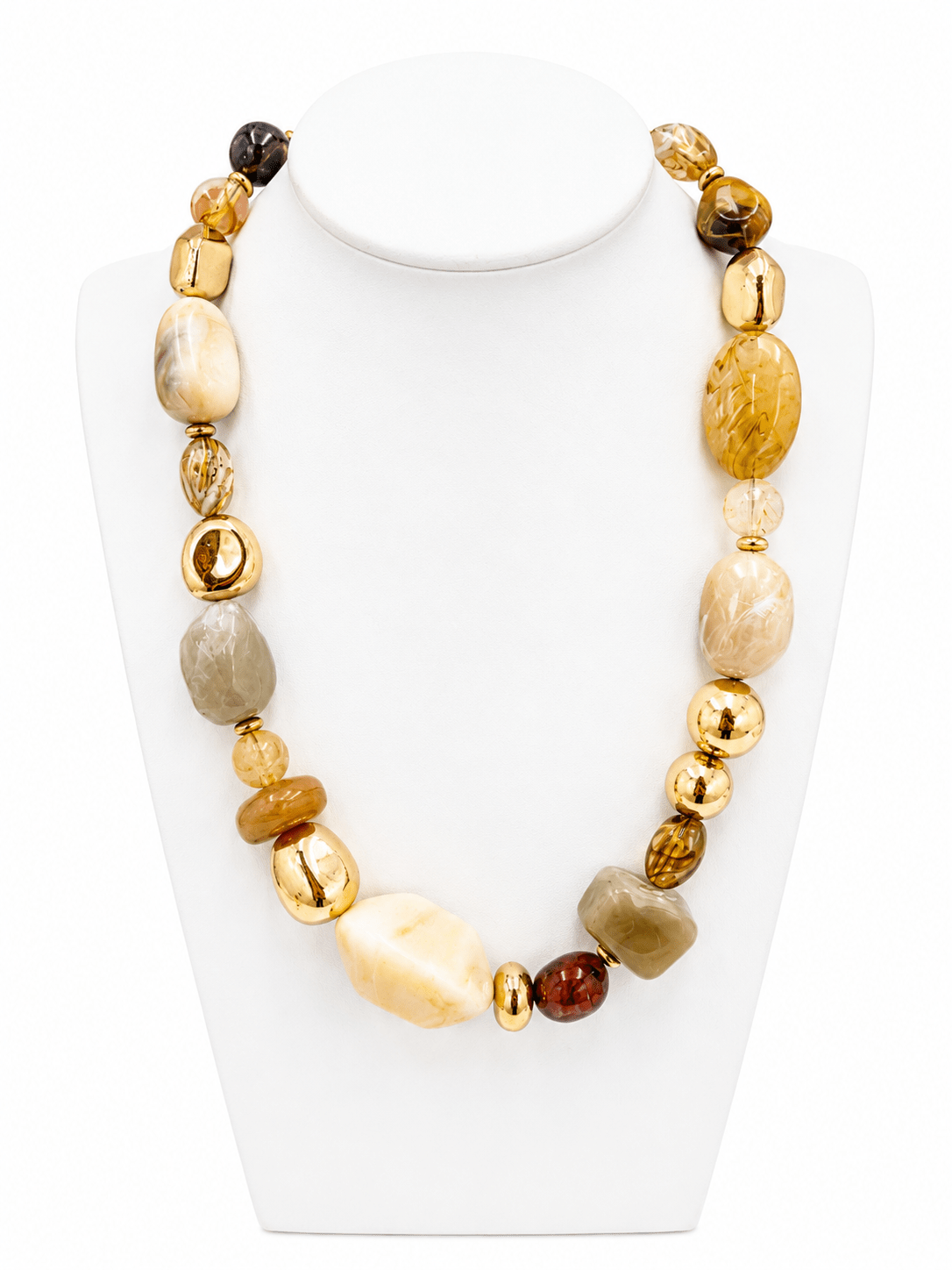 Single-strand marble bead necklace