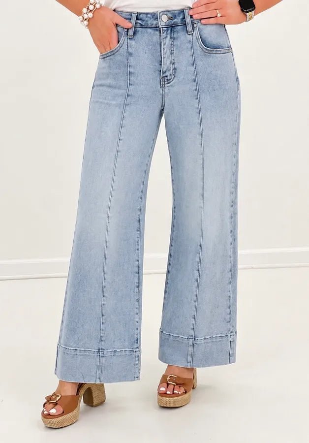 Mid rise wide flare jeans with a five pocket cut