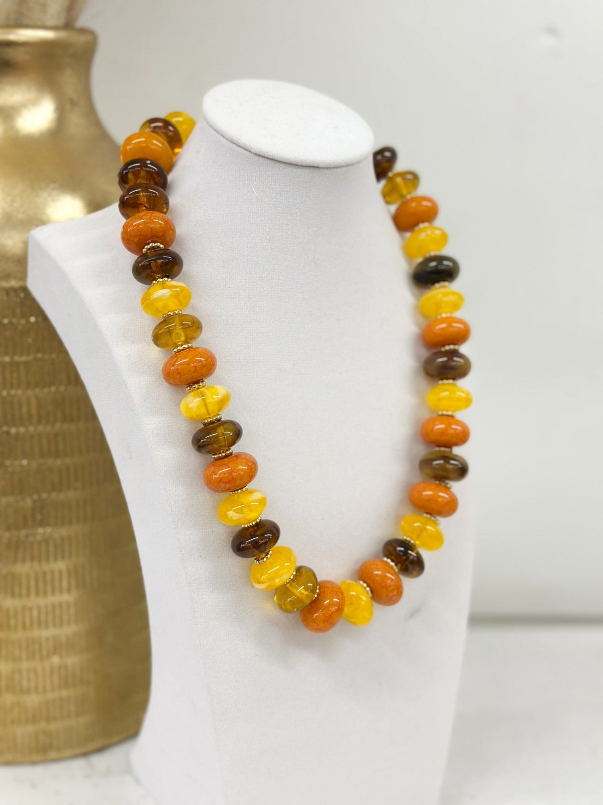 Multicolor flat bead strand necklace