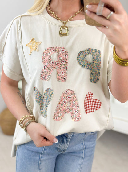 Oat coloured tee with a faith slogan print