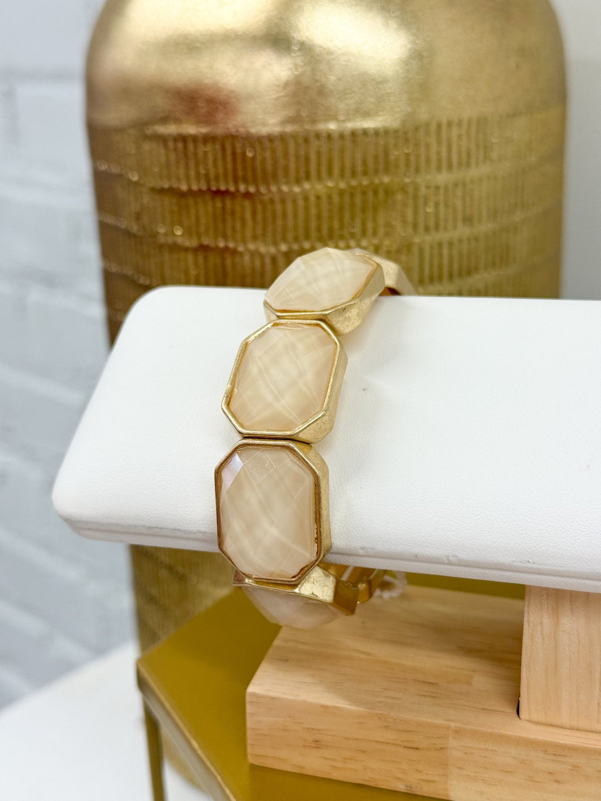 Bracelet of faceted cream octagonal stones