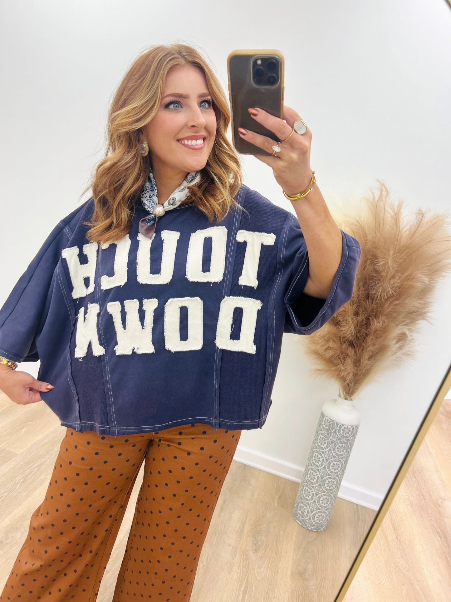Graphic short sleeve sweatshirt with ribbed trim