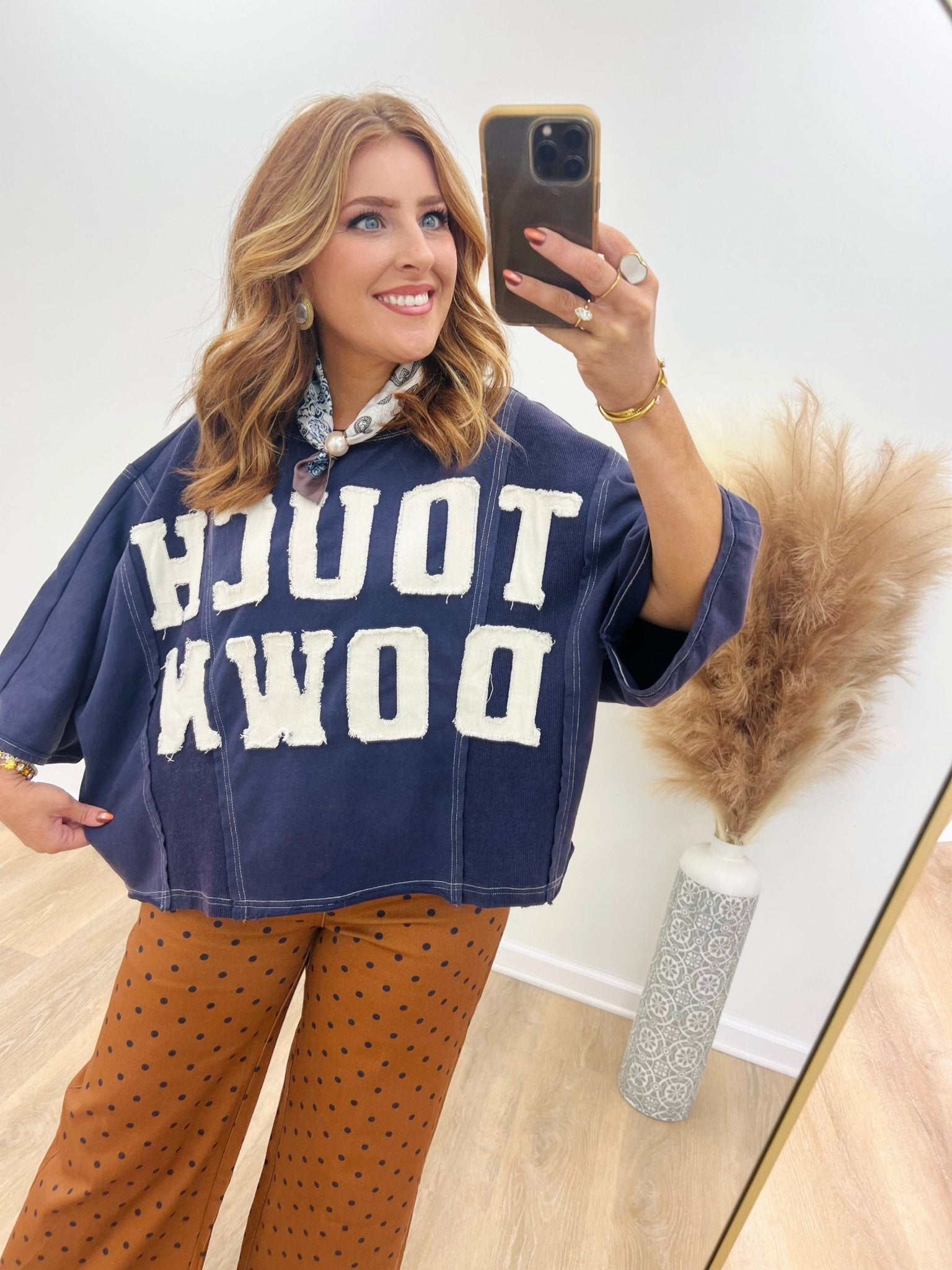 Graphic short sleeve sweatshirt with ribbed trim