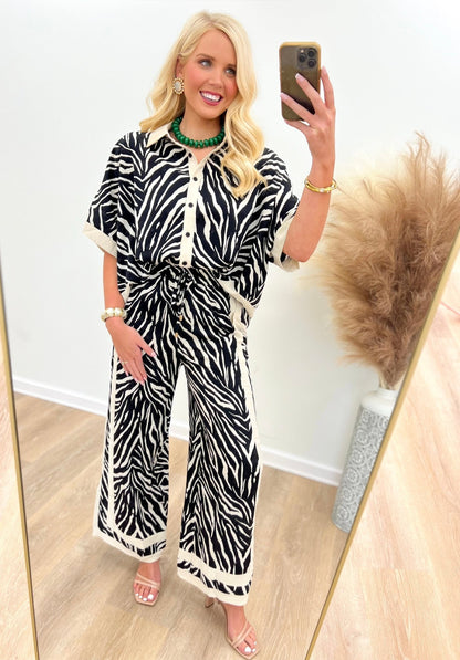 Zebra print button-down top and wide-leg pants set, black-and-white, short sleeves
