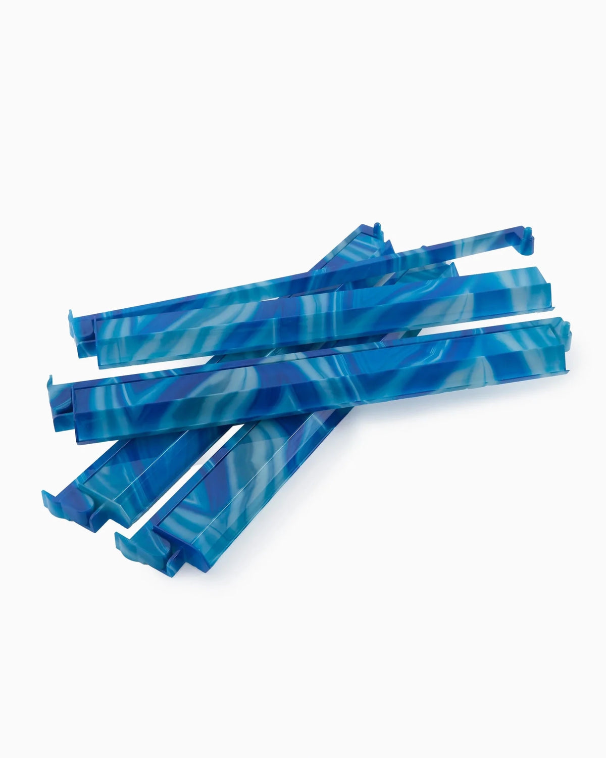 Mahjong tile racks with pushers in a blue agate pattern