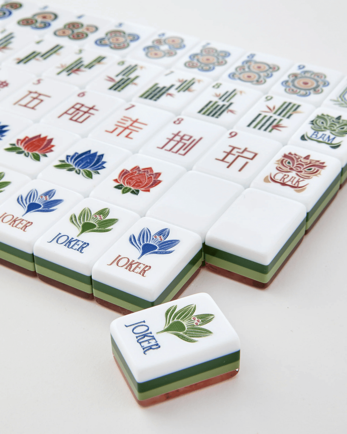 Heritage patterned tiles for mahjong